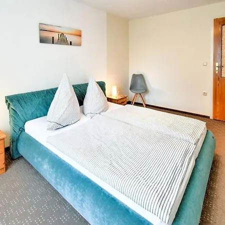 1-bedroom *